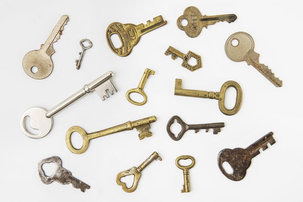 <?php the_title_attribute();?>